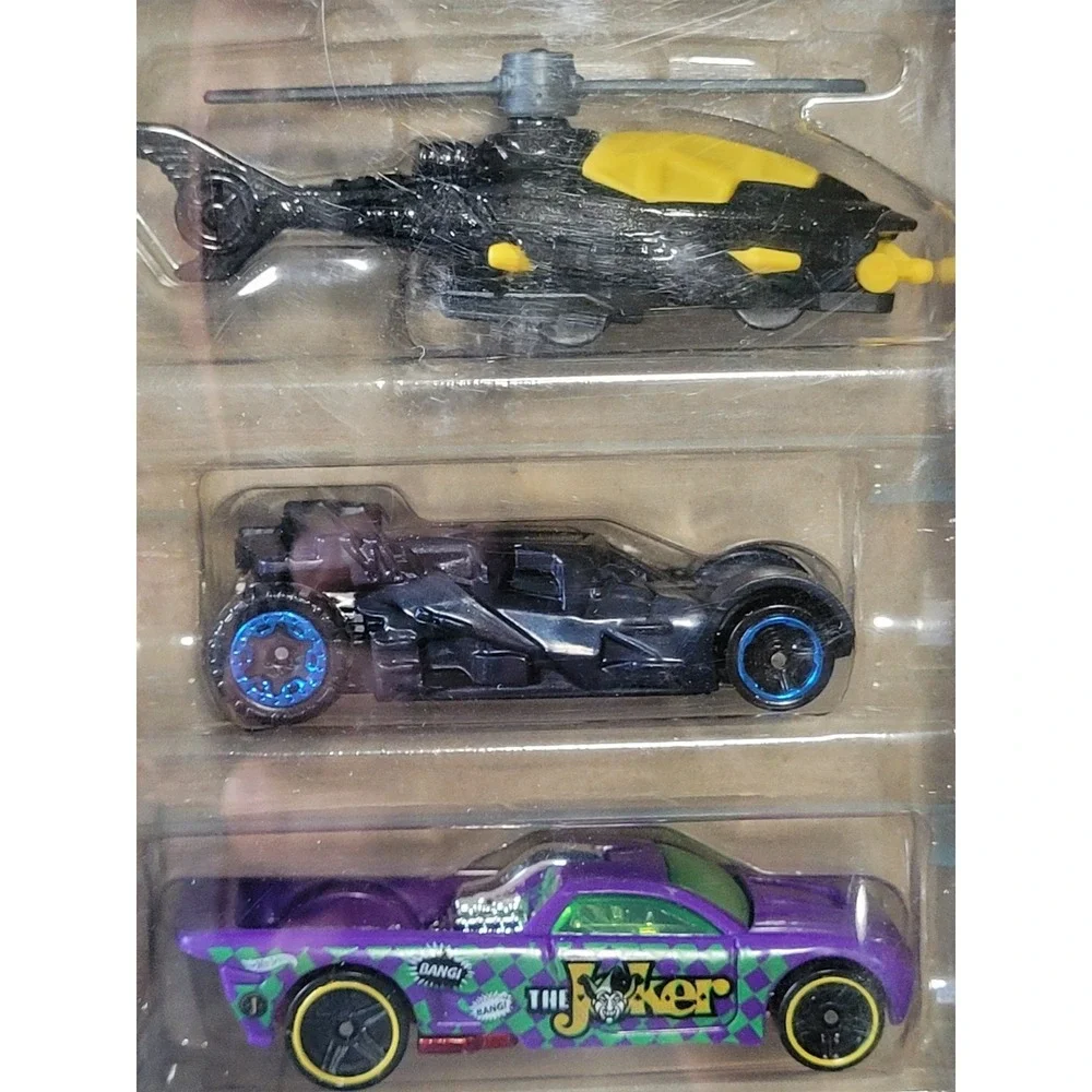 Hot Wheels Batman 5-Pack Kids OS Collectible DC Comics Vehicles Multi-colored